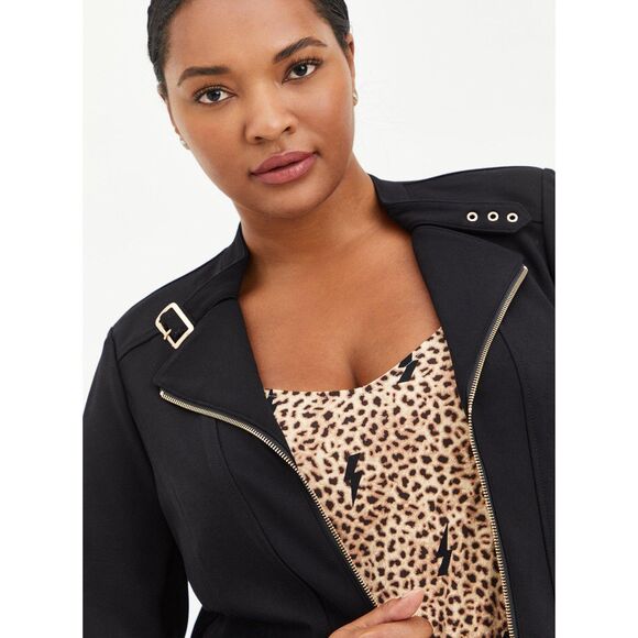 NWT Torrid Studio Black Ponte Zip-Front Motorcycle Jacket Women's Size 1X 14-16 - Picture 2 of 10